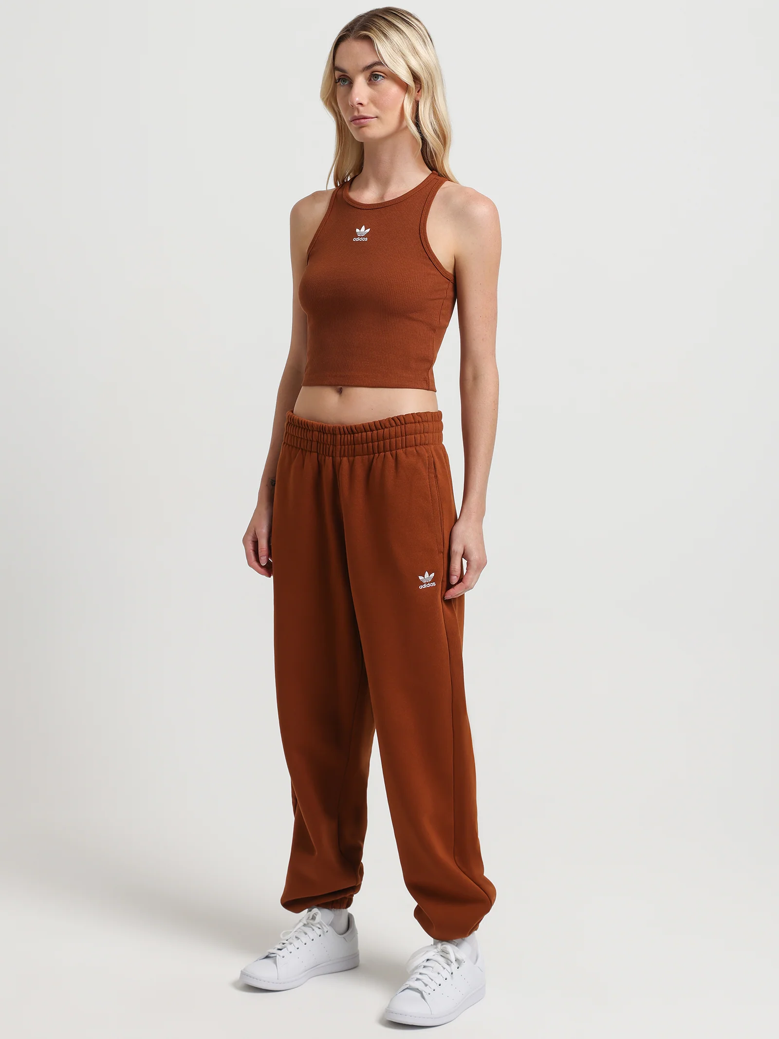 Adicolor Essentials Trackpants - Image 4