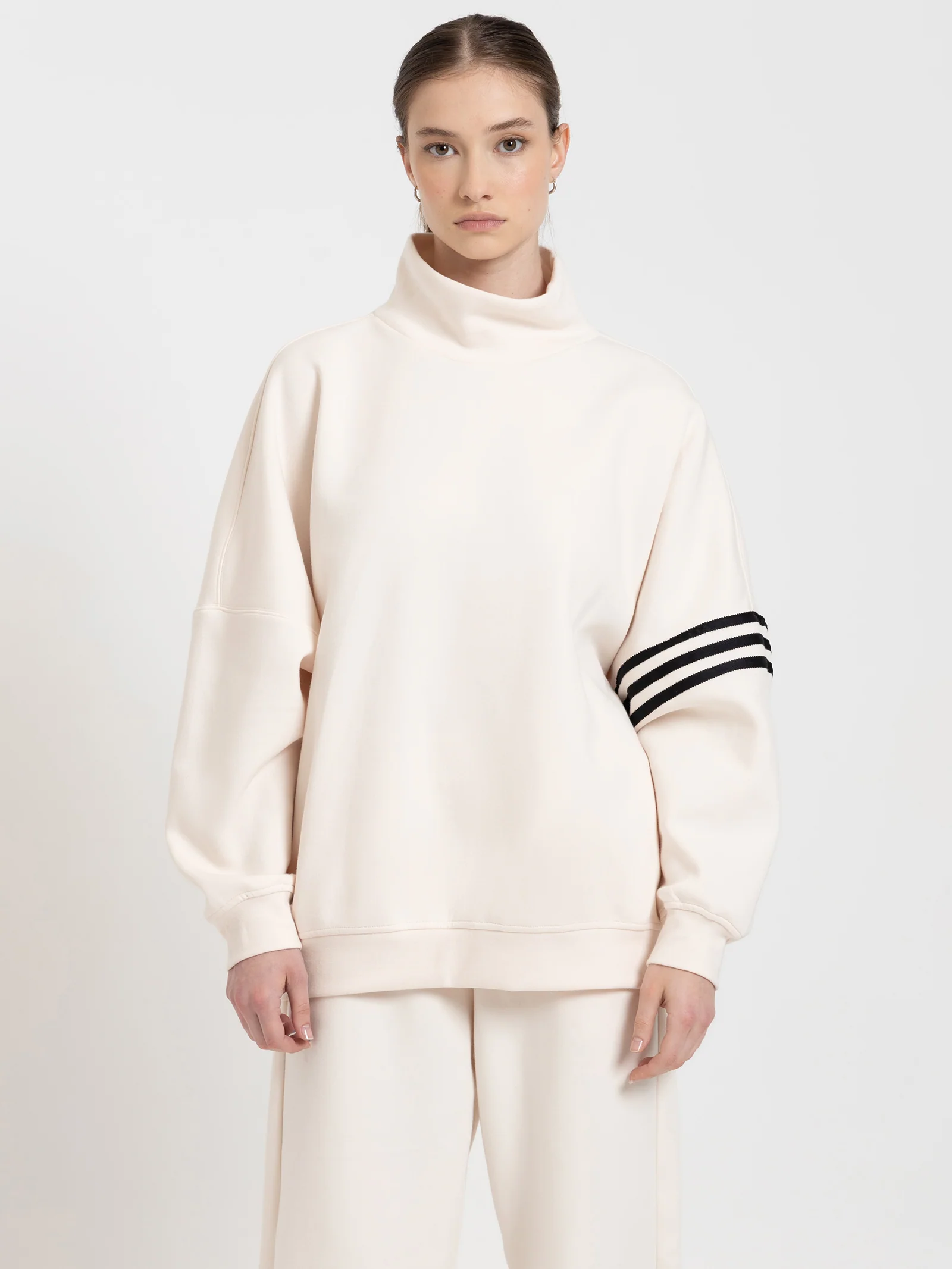 Adicolor Neuclassics Oversized High Neck Sweatshirt