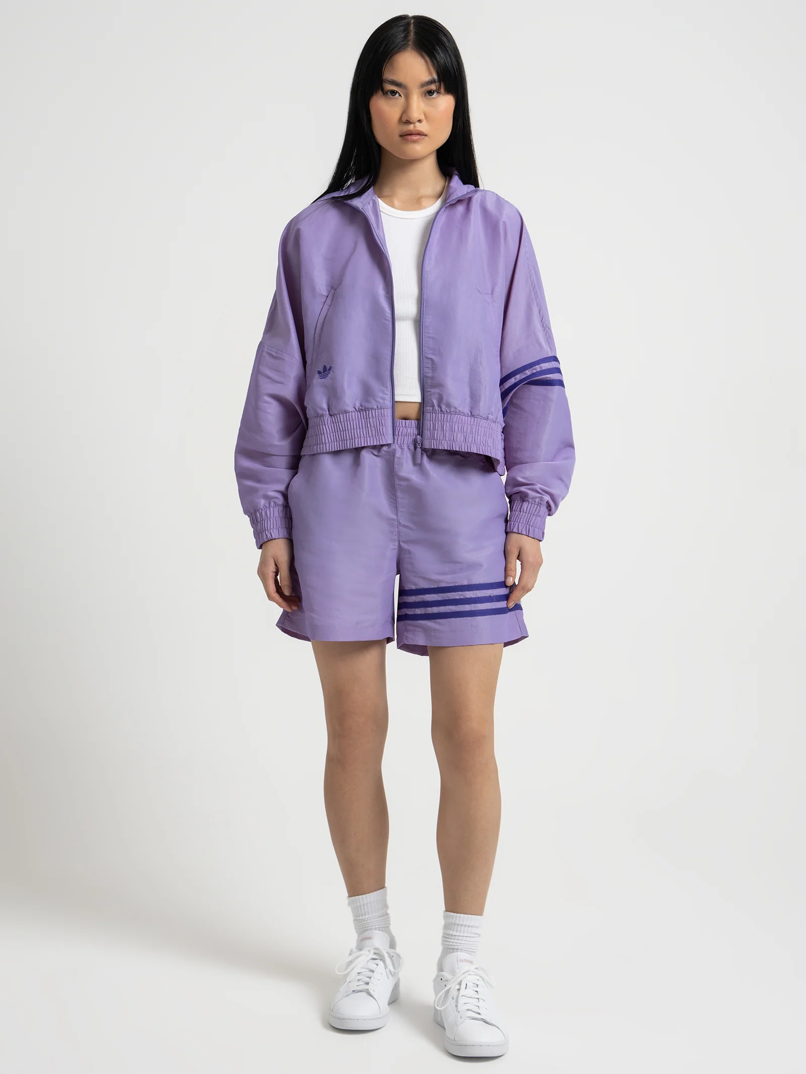 Adicolor Neuclassics Shorts - Image 2