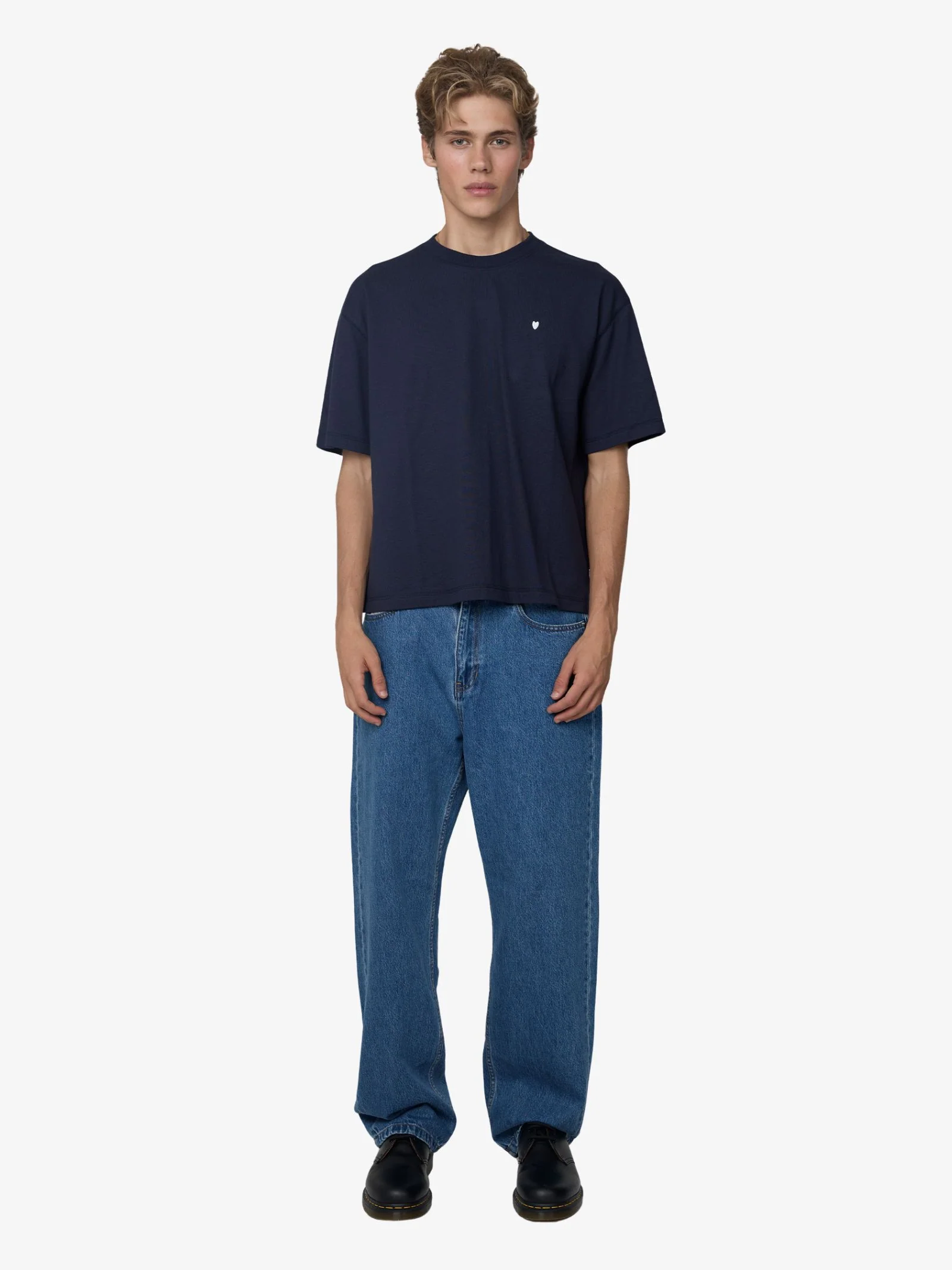 Small Serif Cropped Tee - Image 4