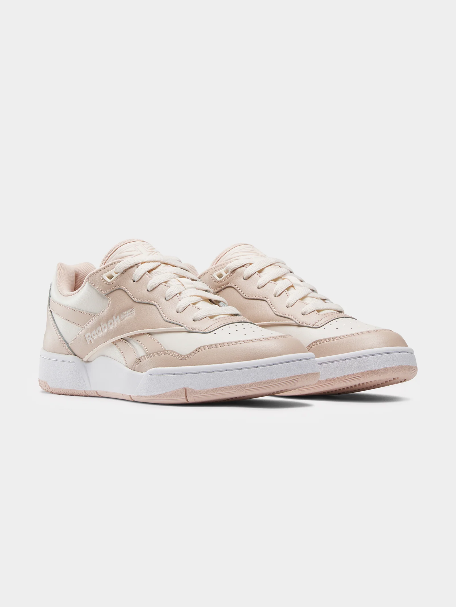 Womens BB 4000 II Basketball Sneakers - Image 2