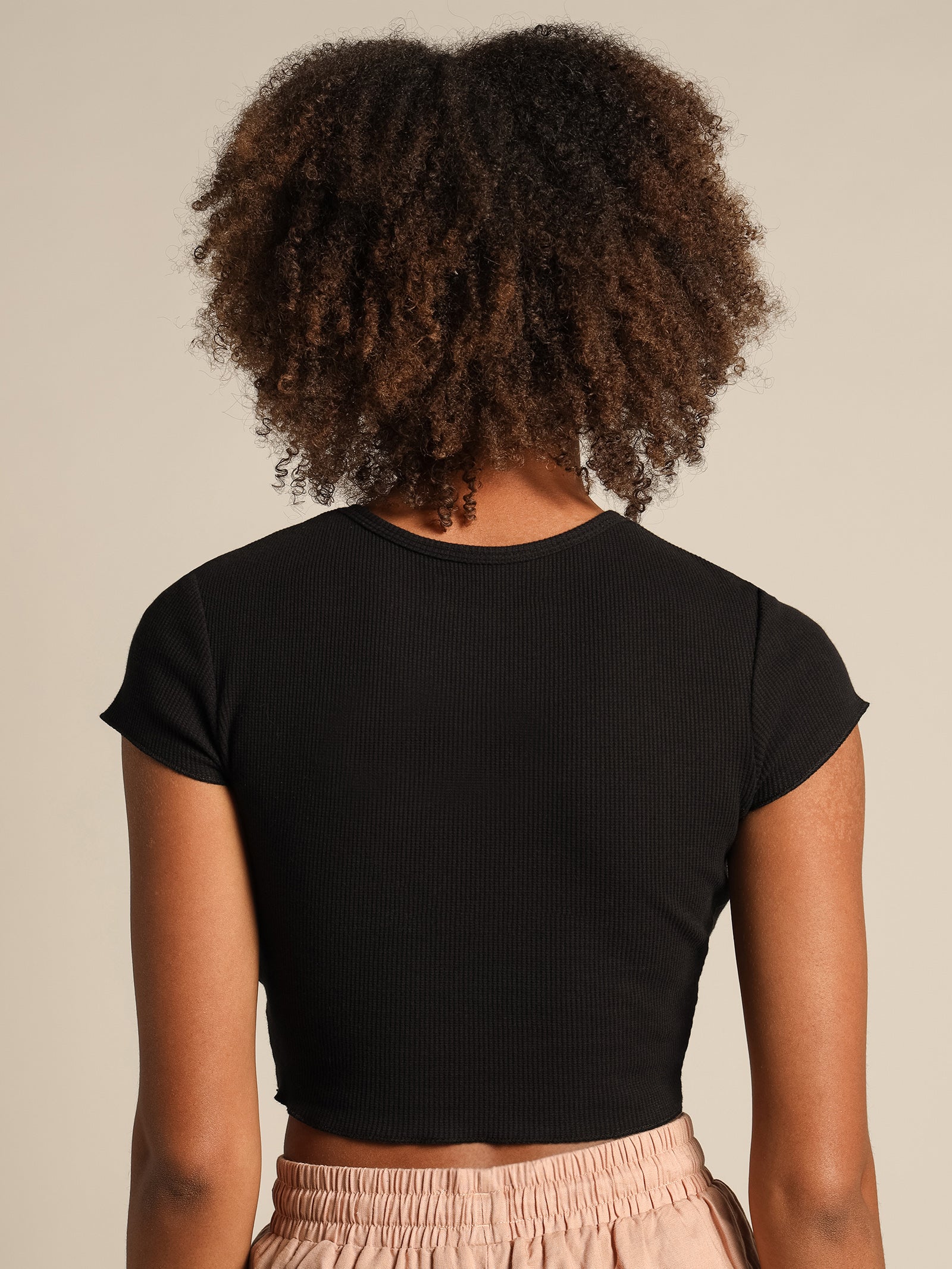 Cameron Basic Waffle Crop T-Shirt - Image 5
