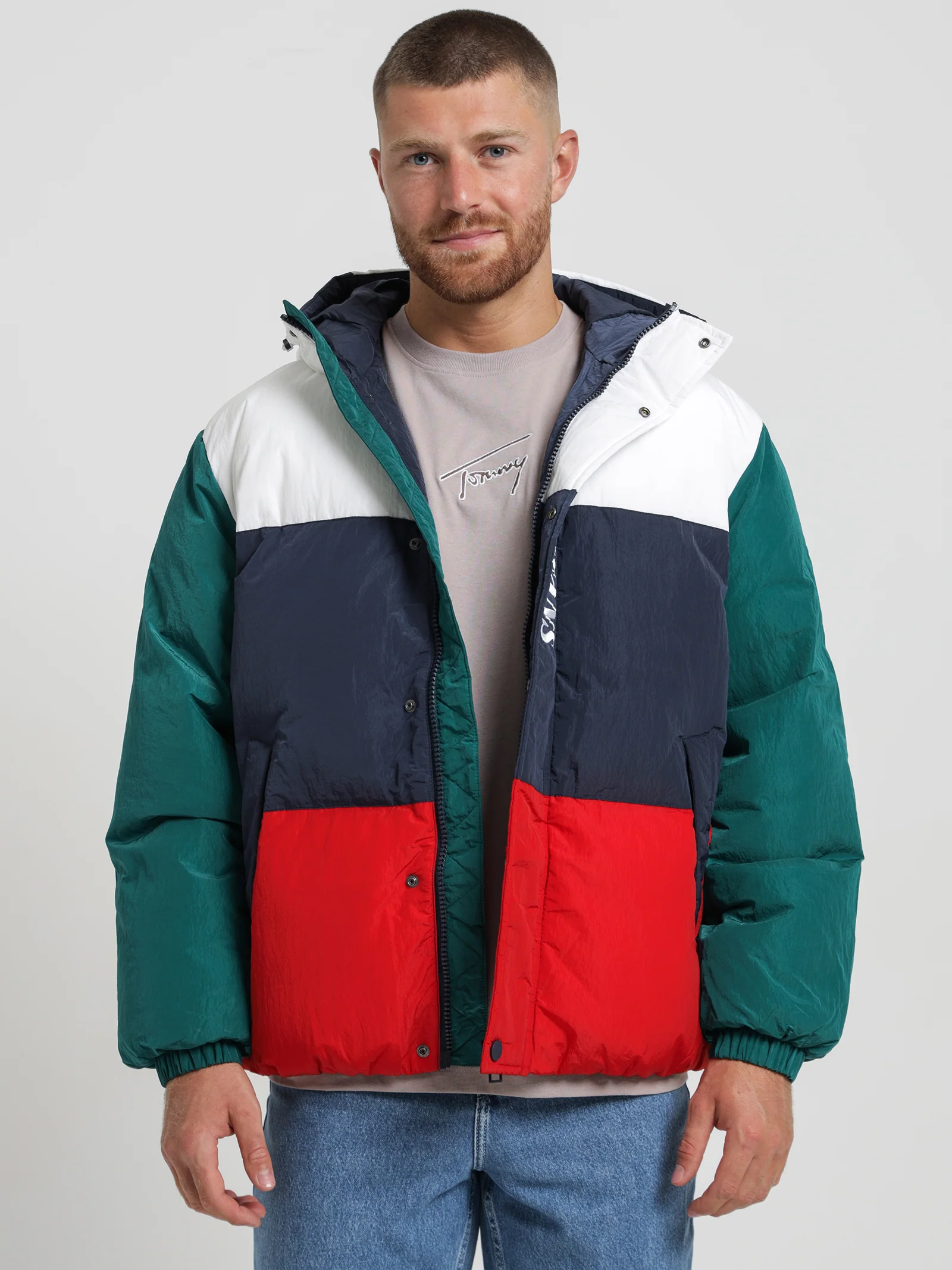 Colour-Blocked Oversized Hooded Puffer Jacket