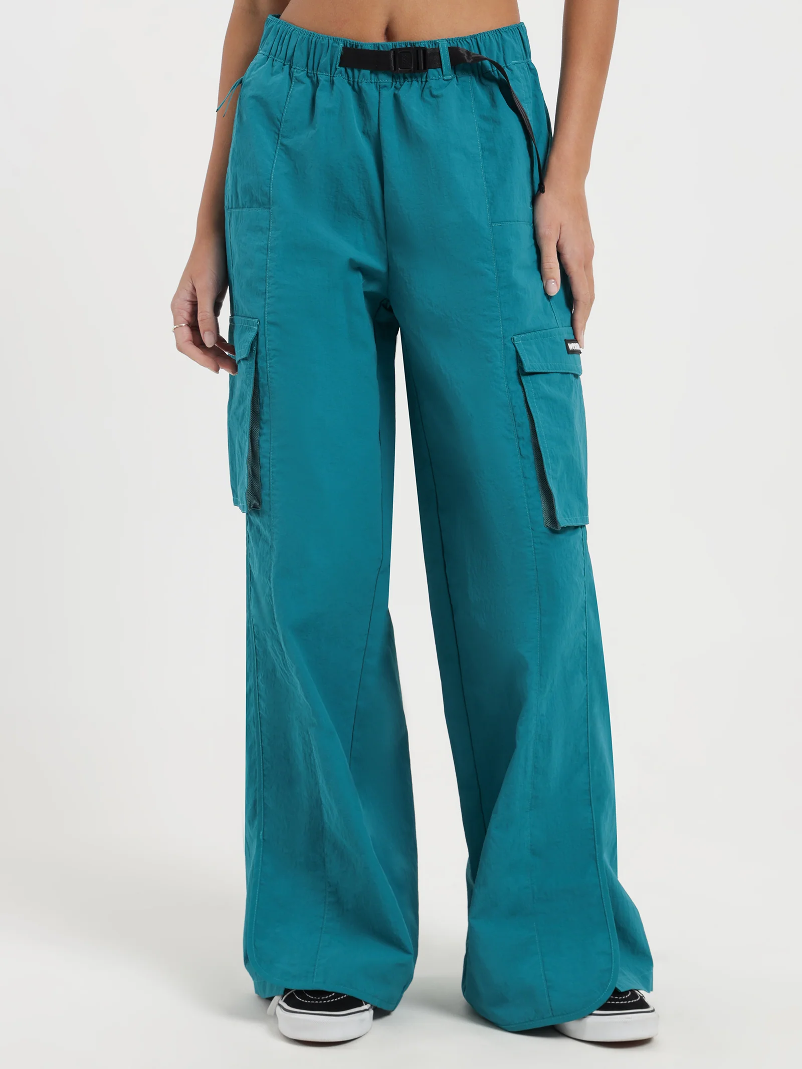Curiosity Toggle Nylon Pants