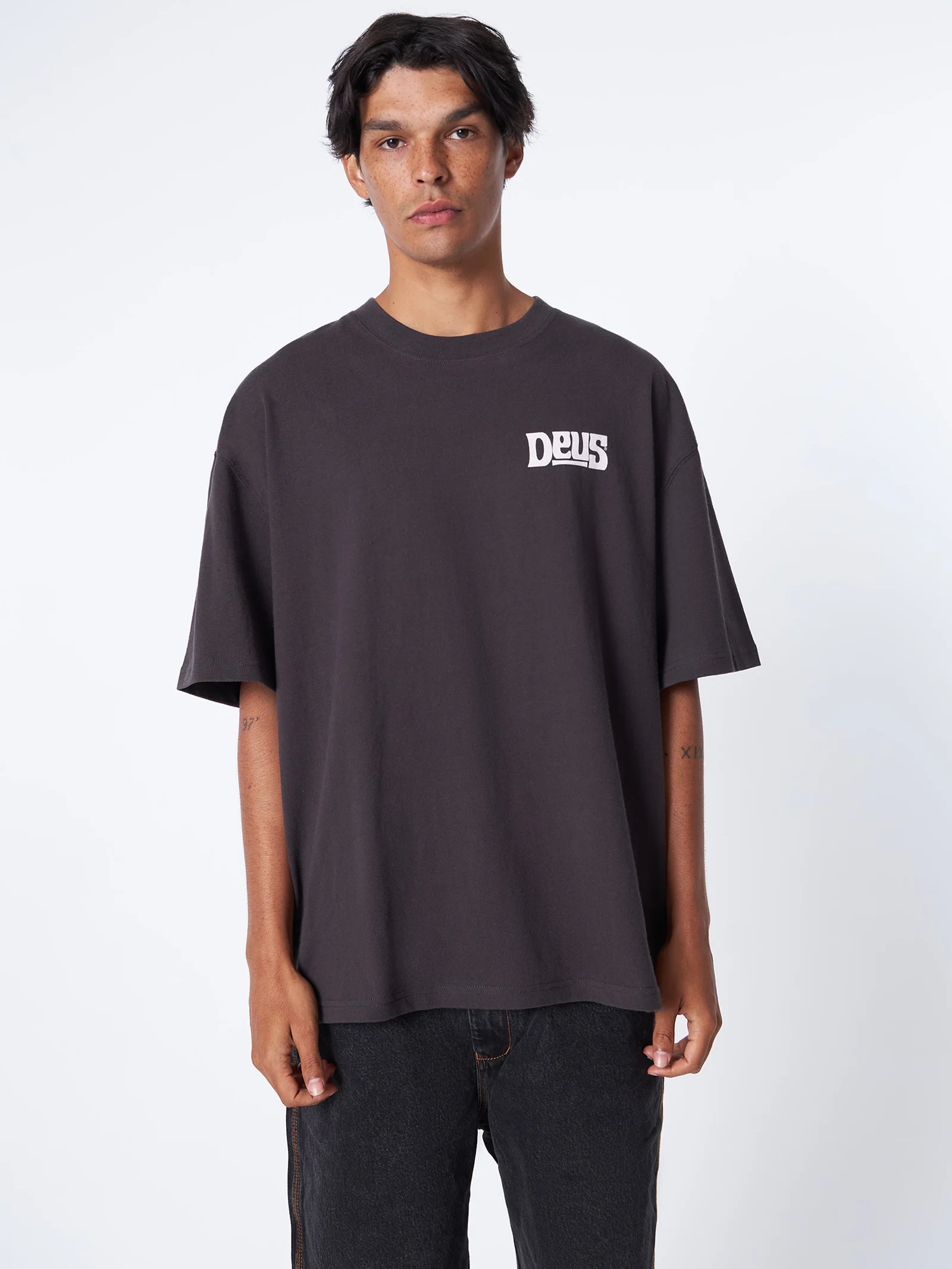 Soundworm Tee