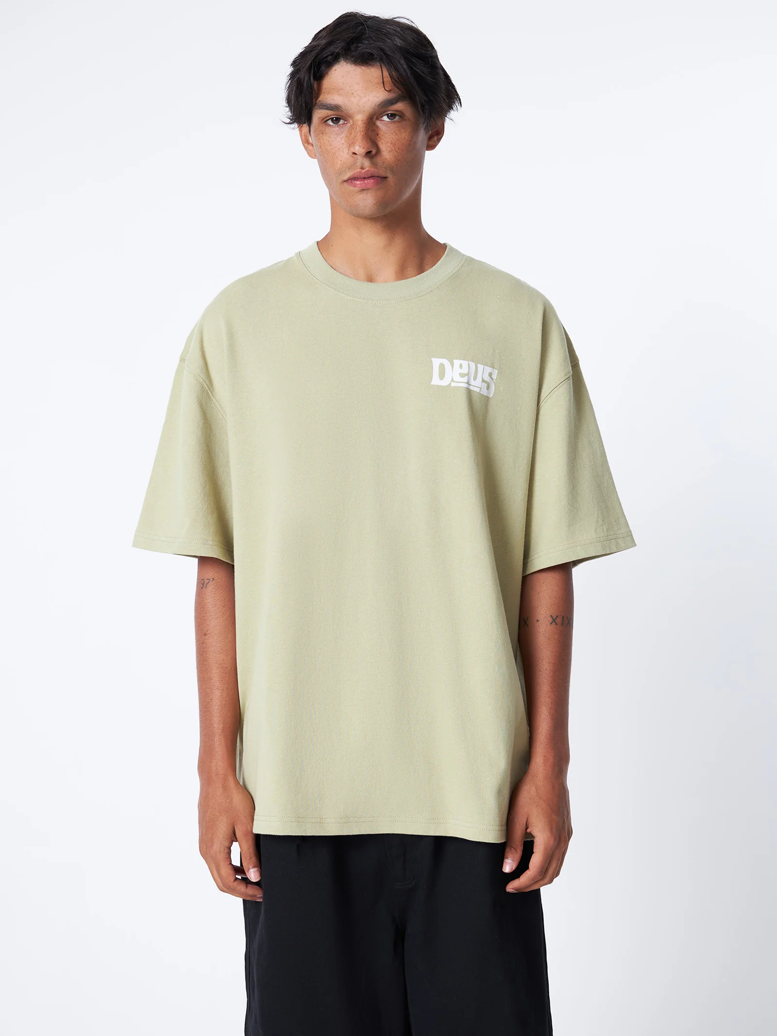 Soundworm Tee