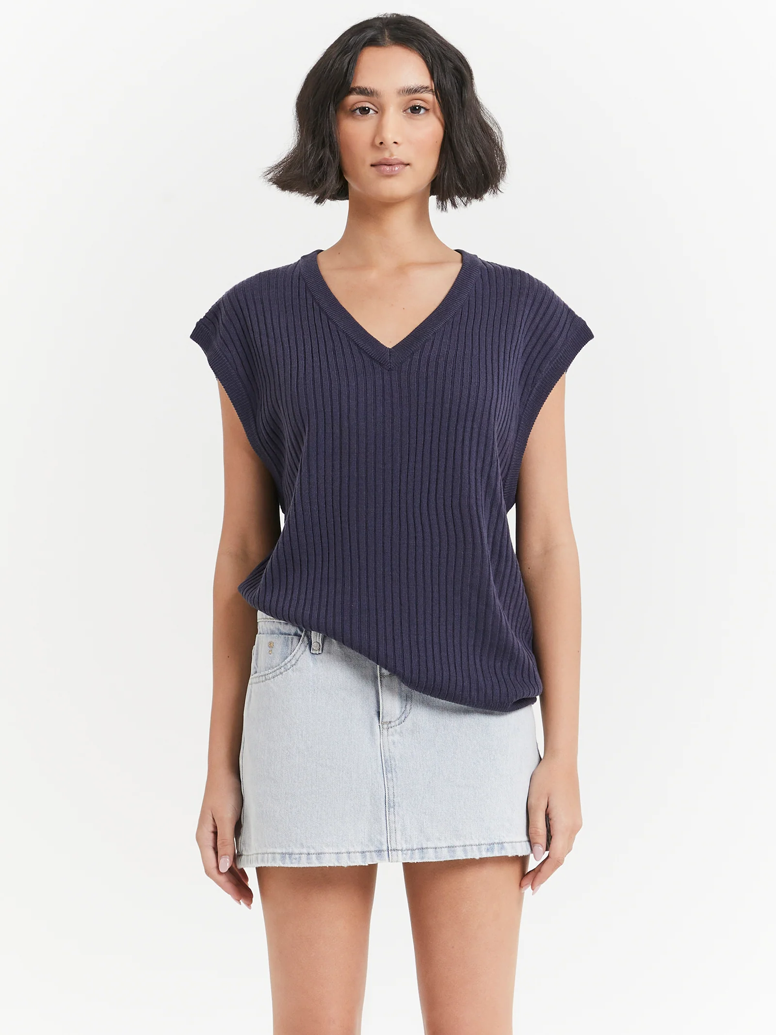 Endless Knit Vest