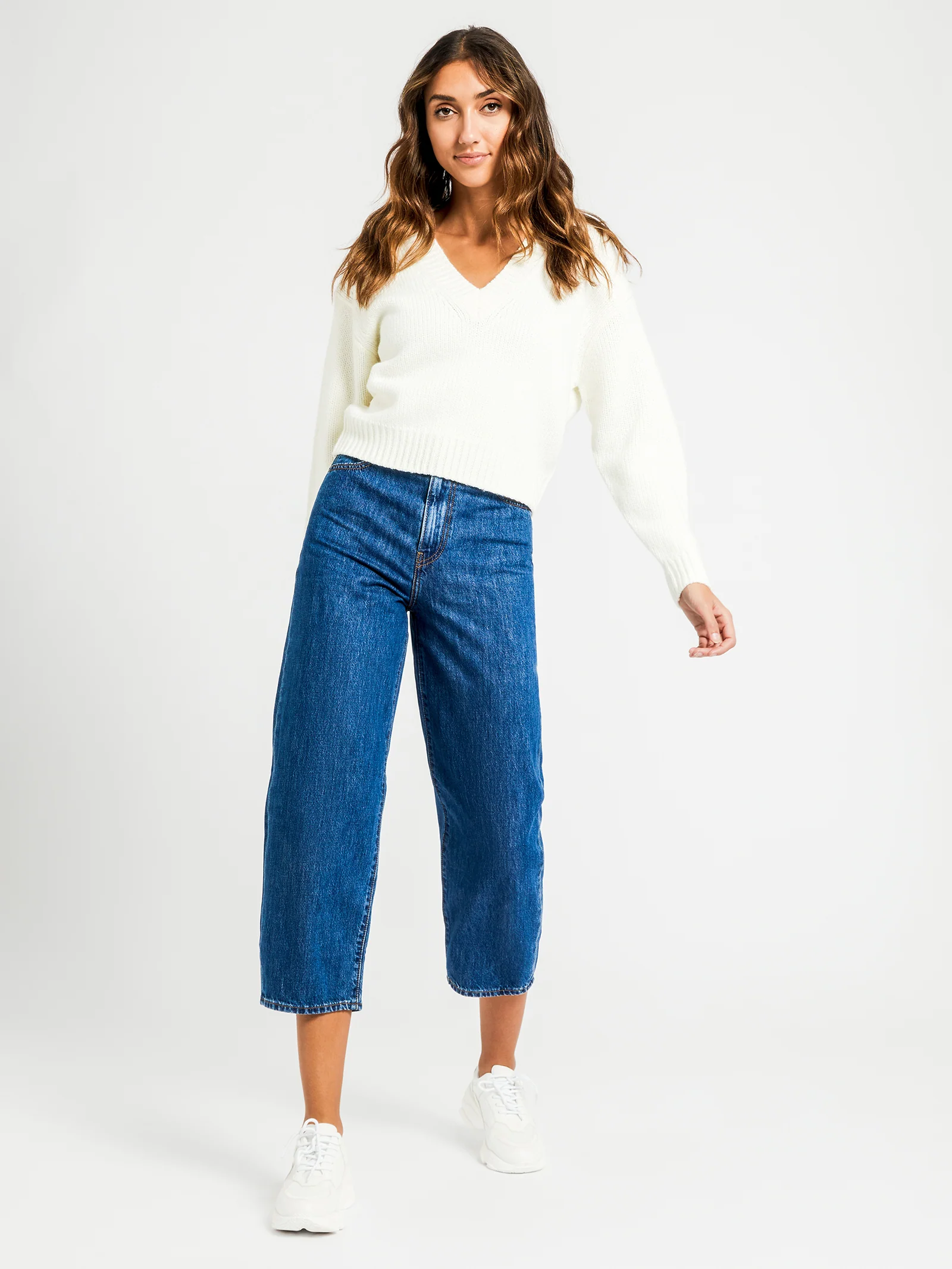 Gwen V Neck Jumper - Image 7