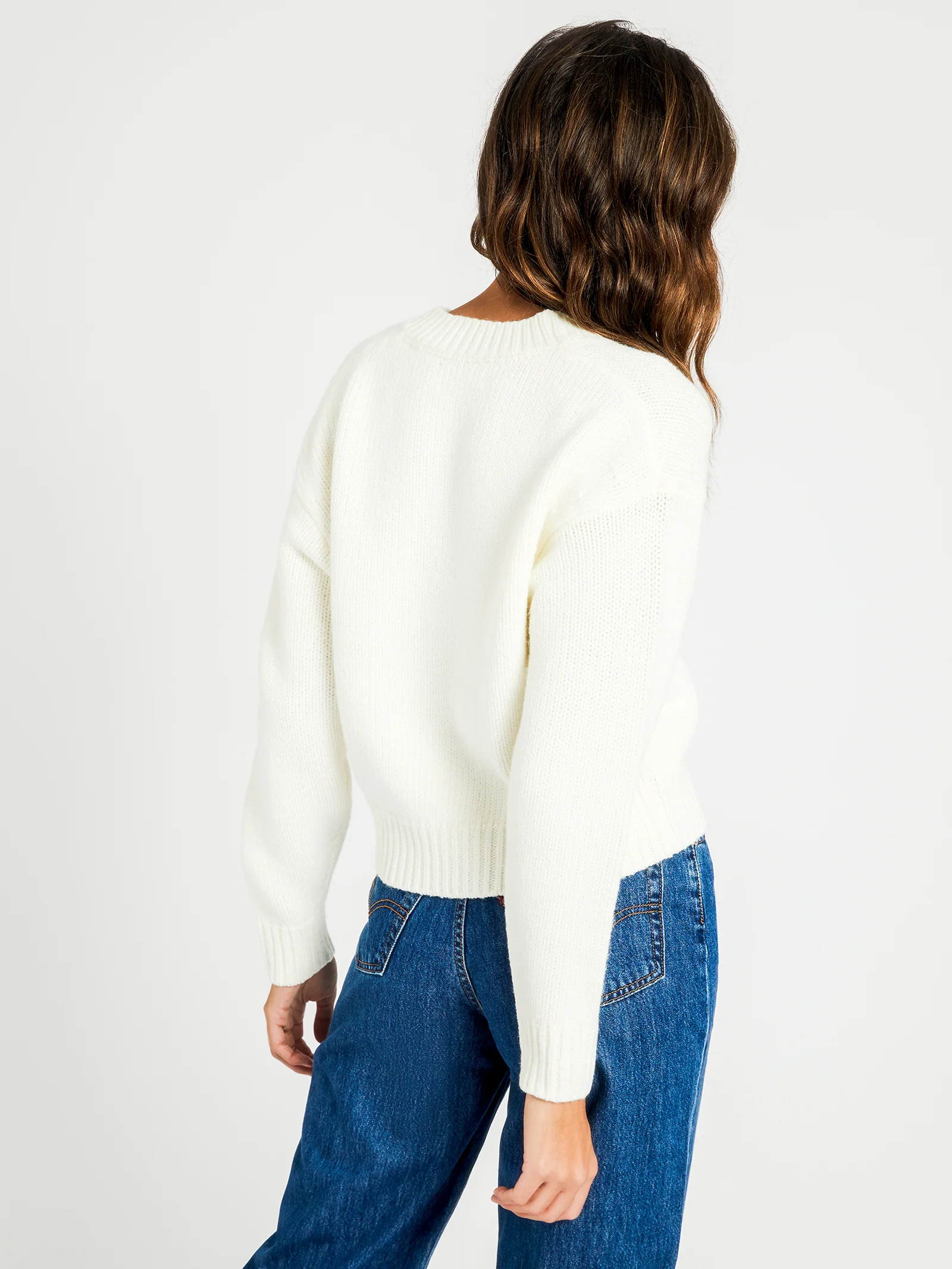 Gwen V Neck Jumper - Image 8