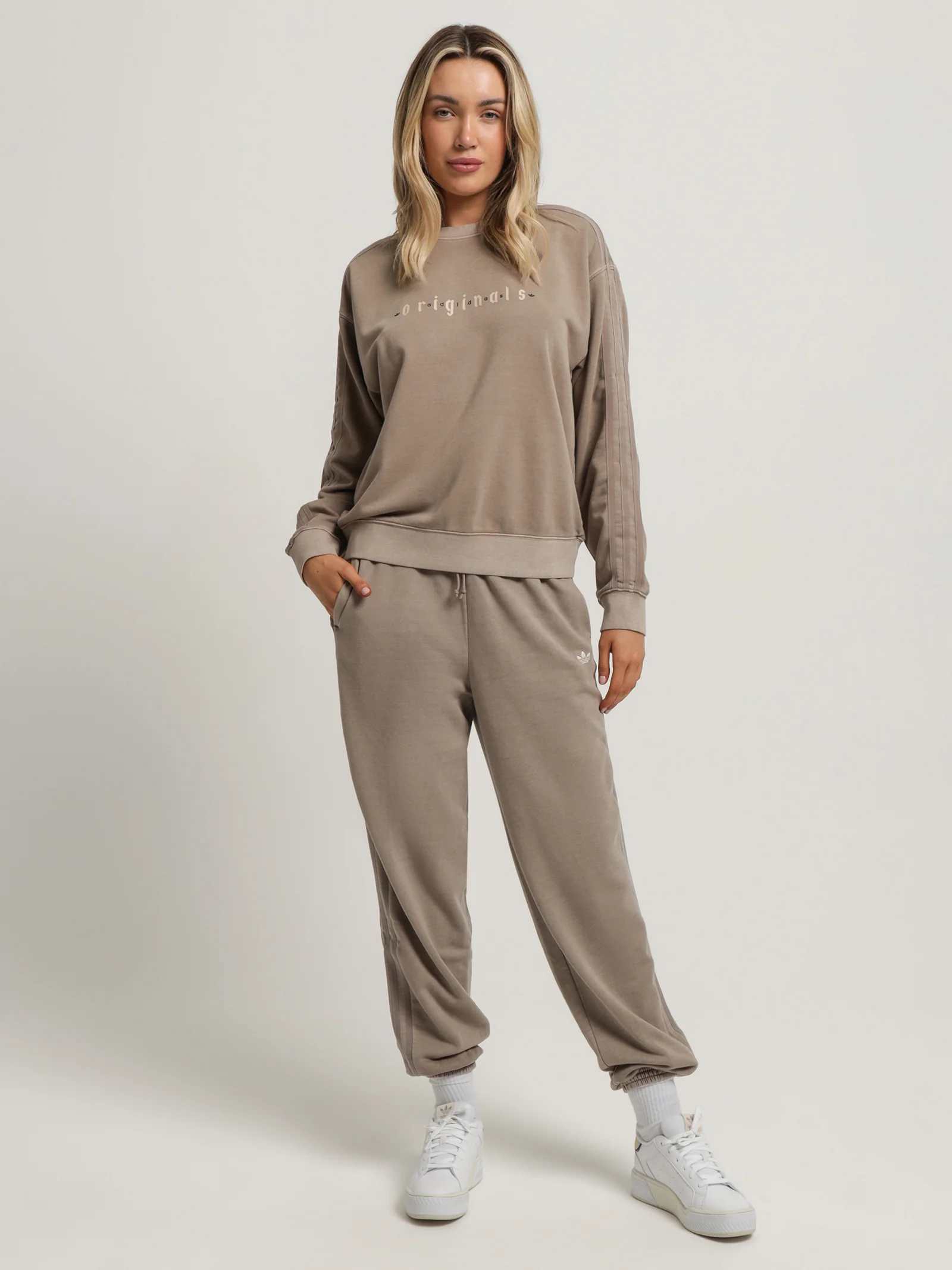 Joggers - Image 2