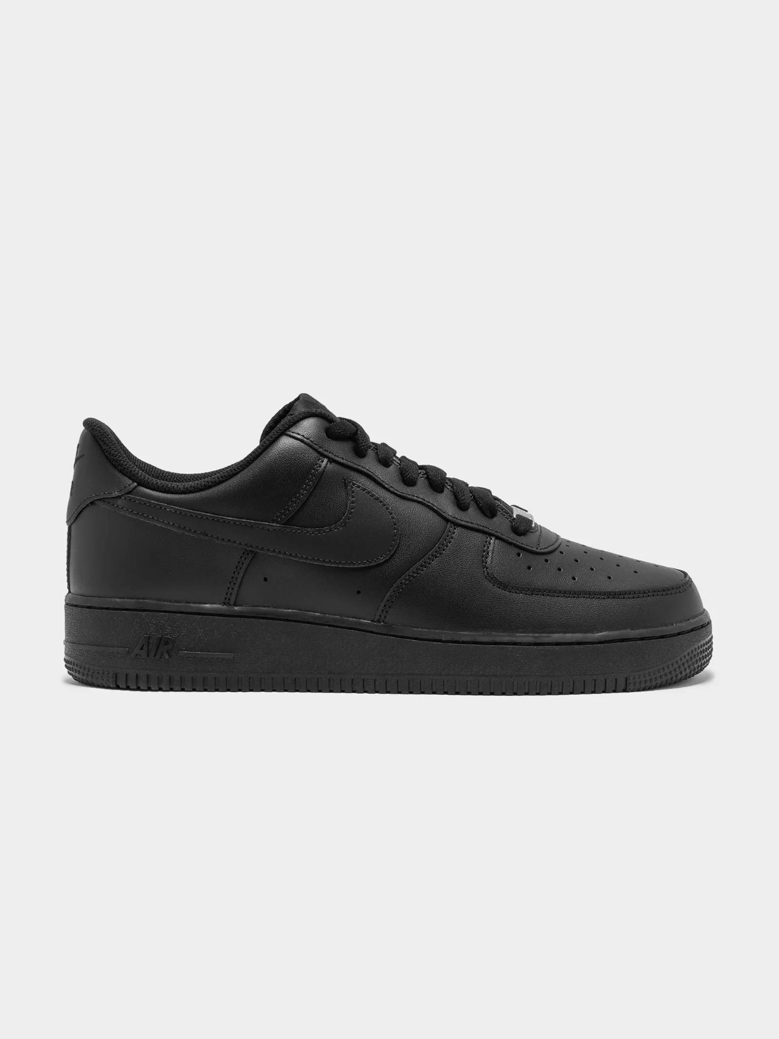 Mens Air Force 1 '07 Sneakers