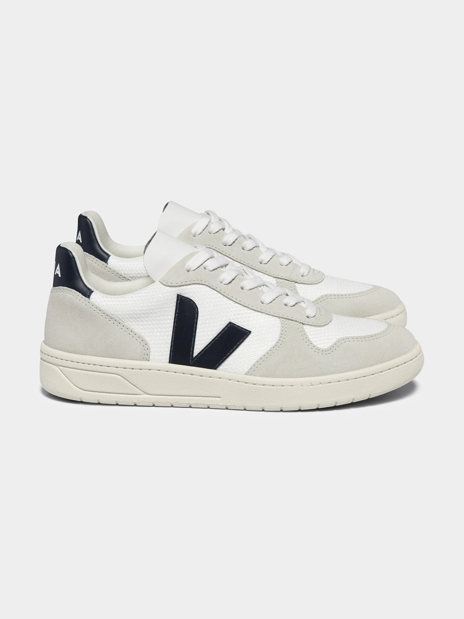 Mens V10 Leather Suede Sneakers