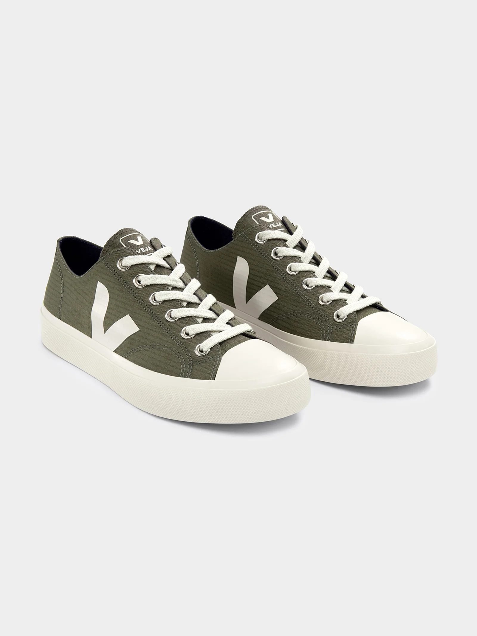 Mens Wata II Low Sneakers - Image 2