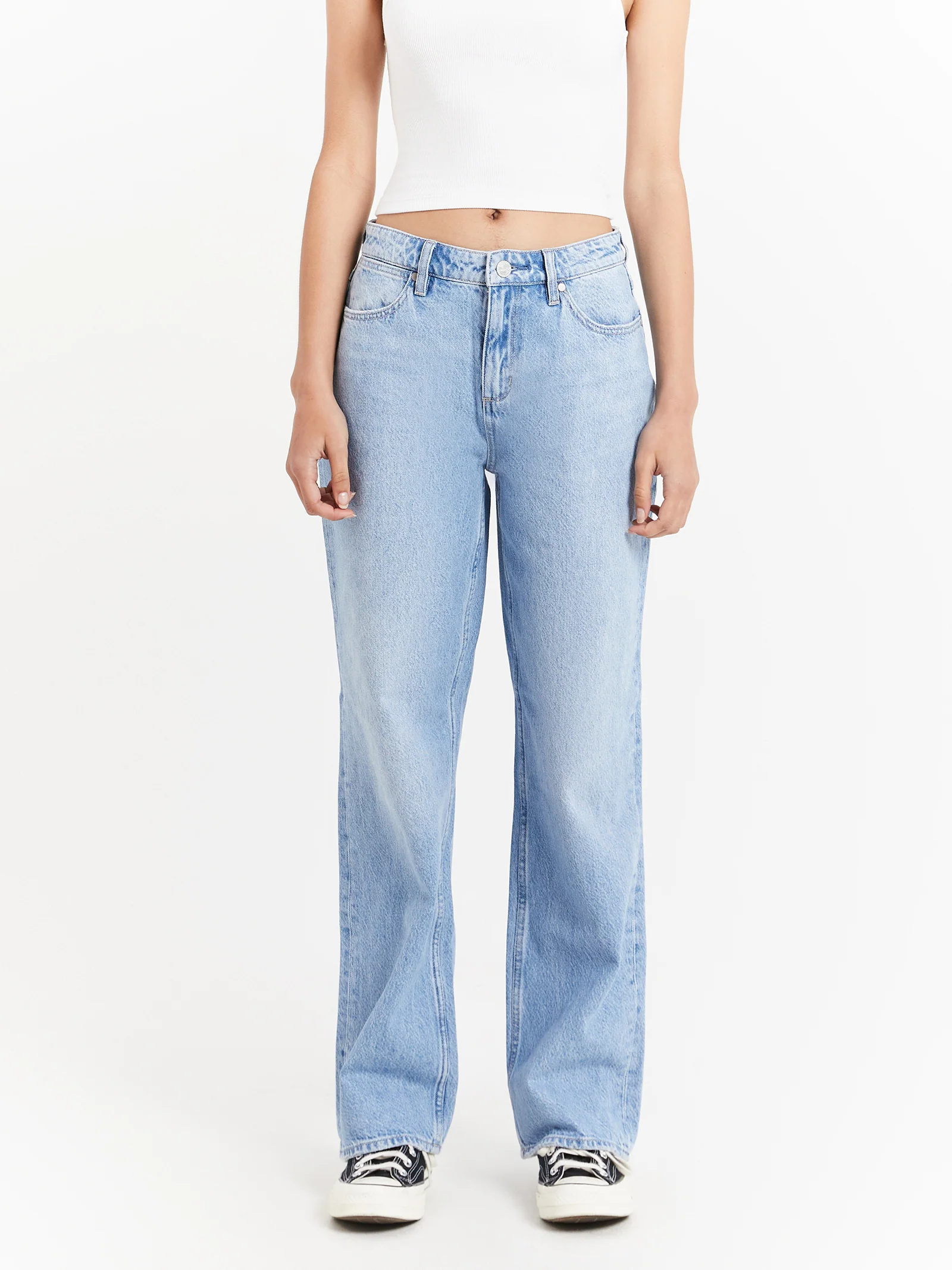 Mid Rise Bella Baggy Jeans
