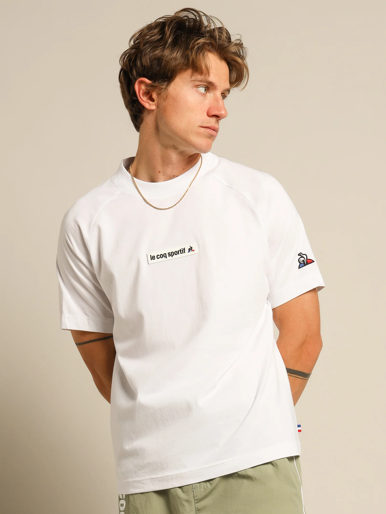 Monde Raglan T-Shirt