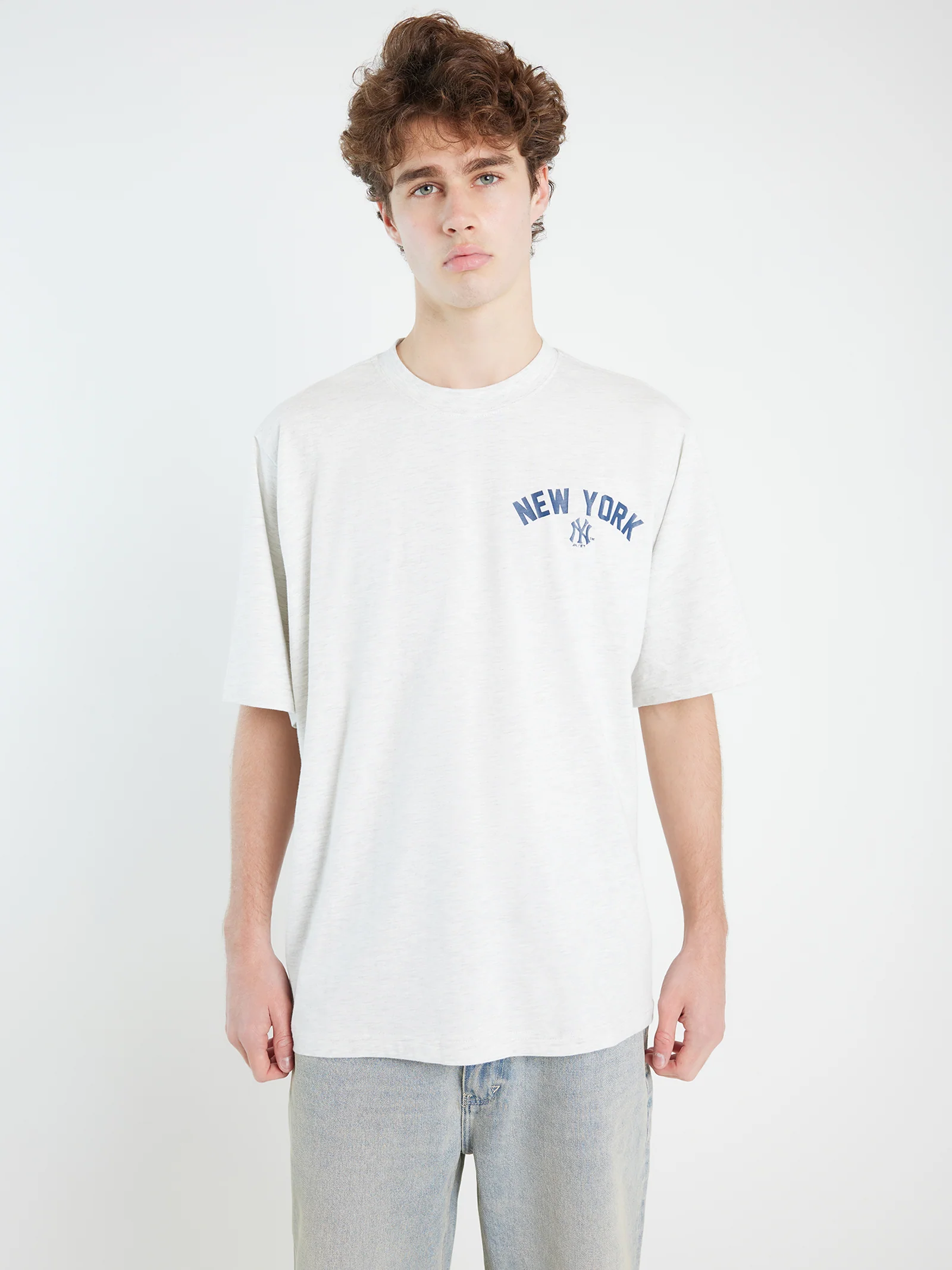 New York Yankees Arch Heavyweight T-Shirt