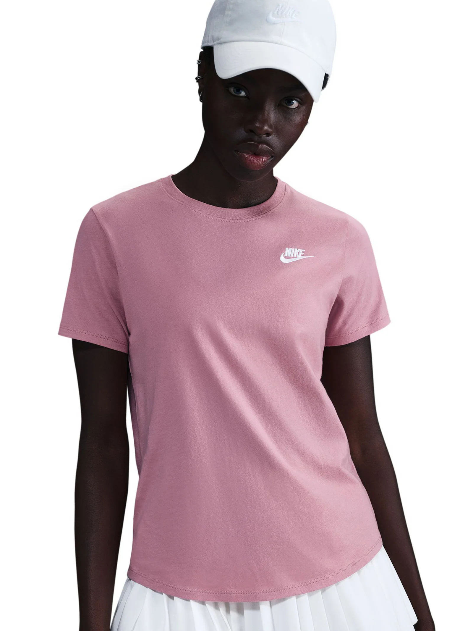 Sportswear Club Essentials Women's T-Shirt