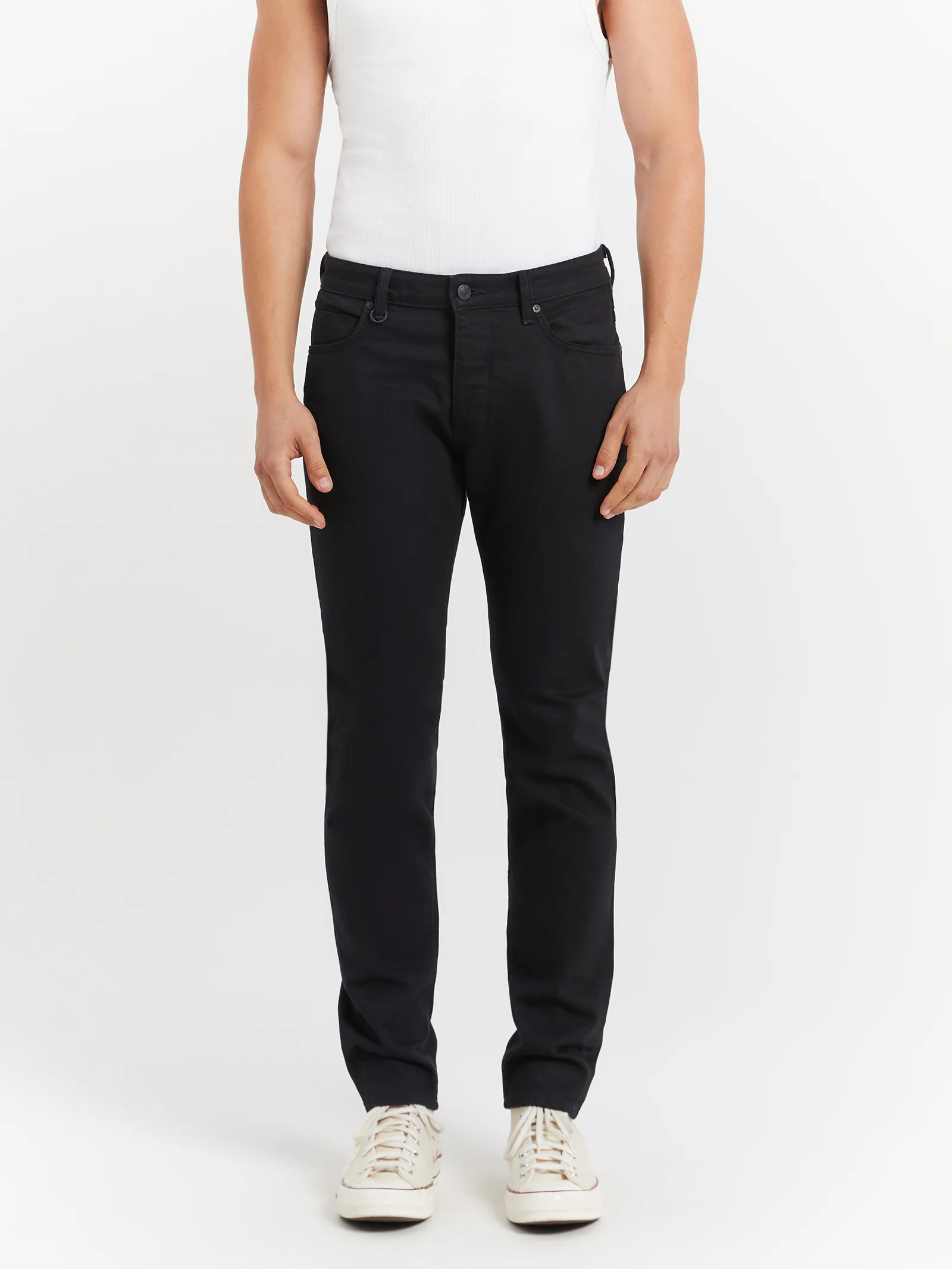 Ray Tapered Jeans
