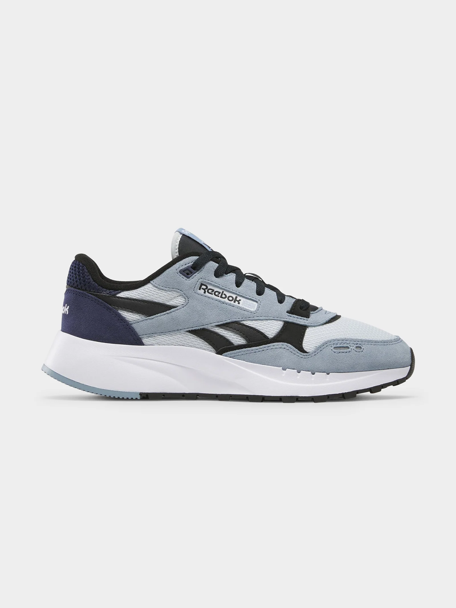 Unisex Classic Leather 2400 Sneakers