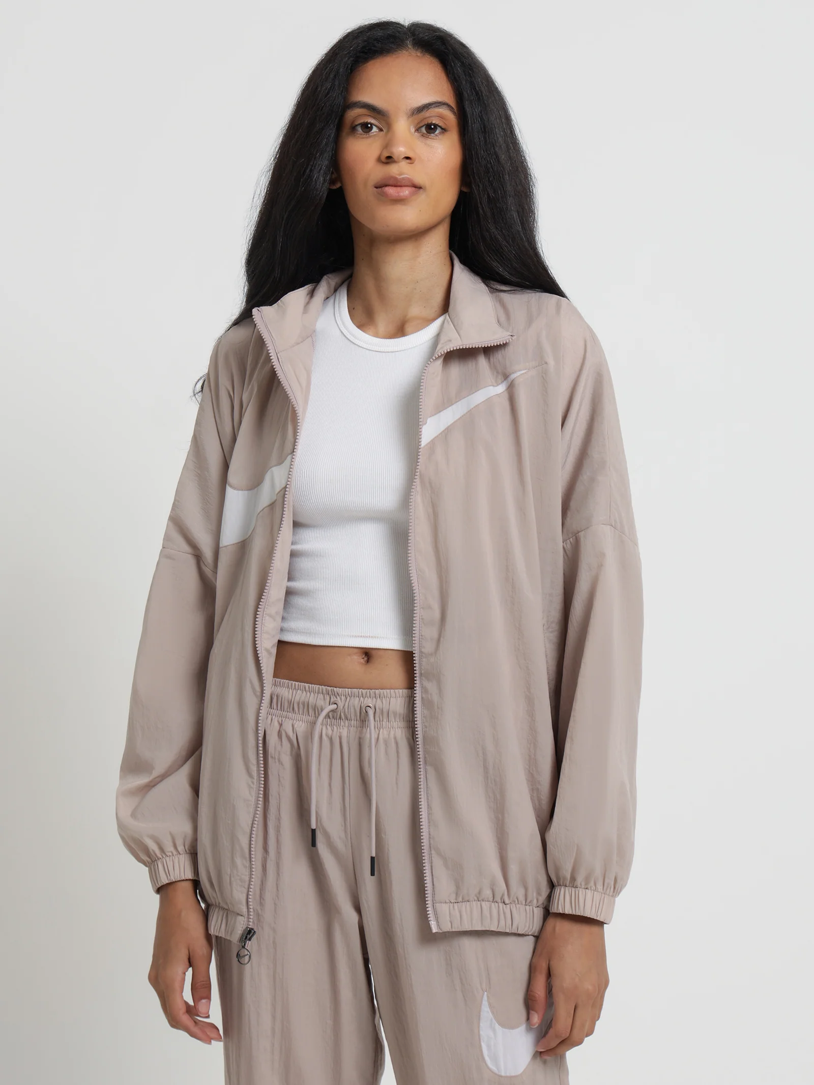 Sportswear Essentials Woven Jacket