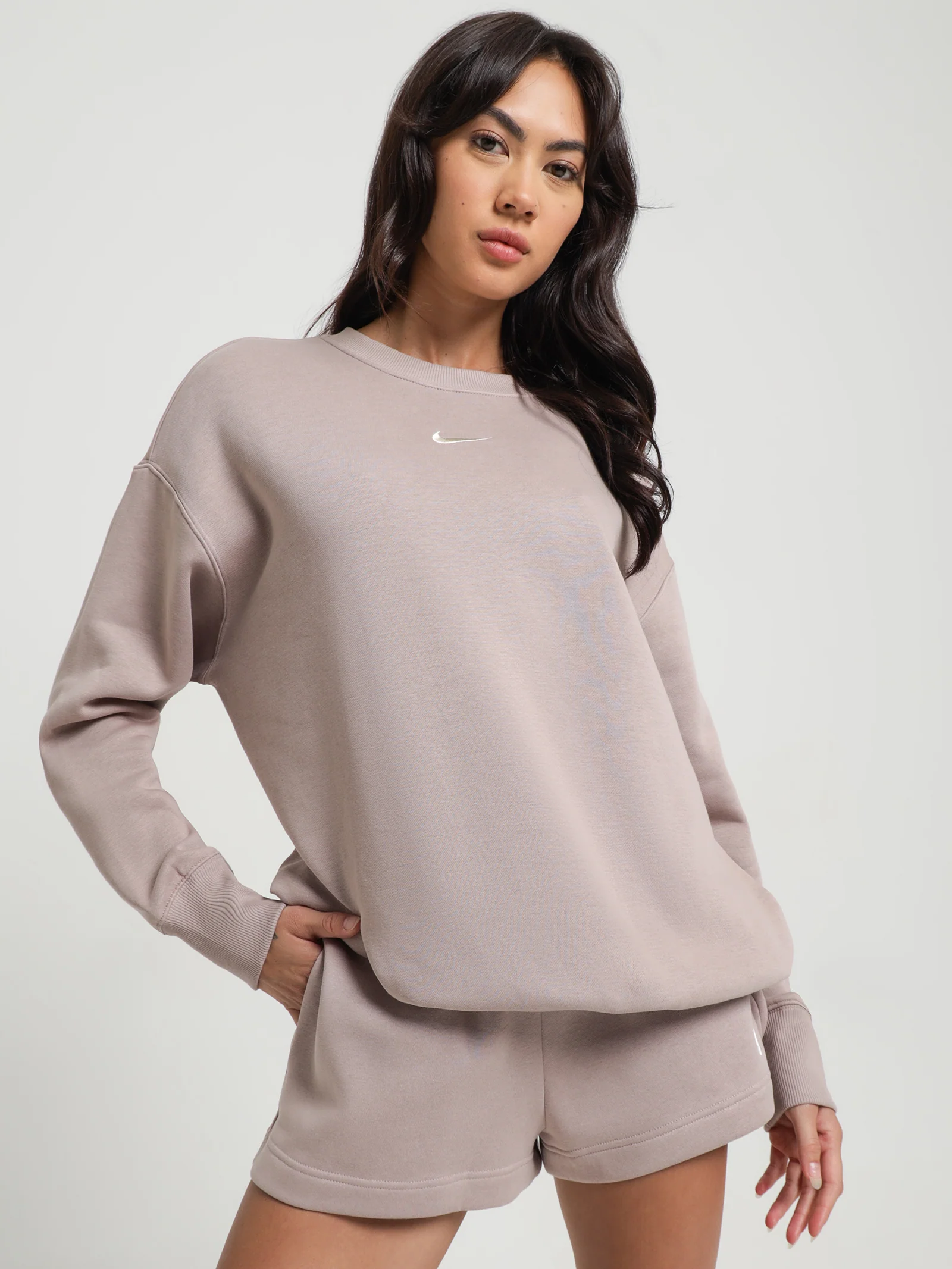 Sportswear Phoenix Fleece Oversized Crewneck Sweater