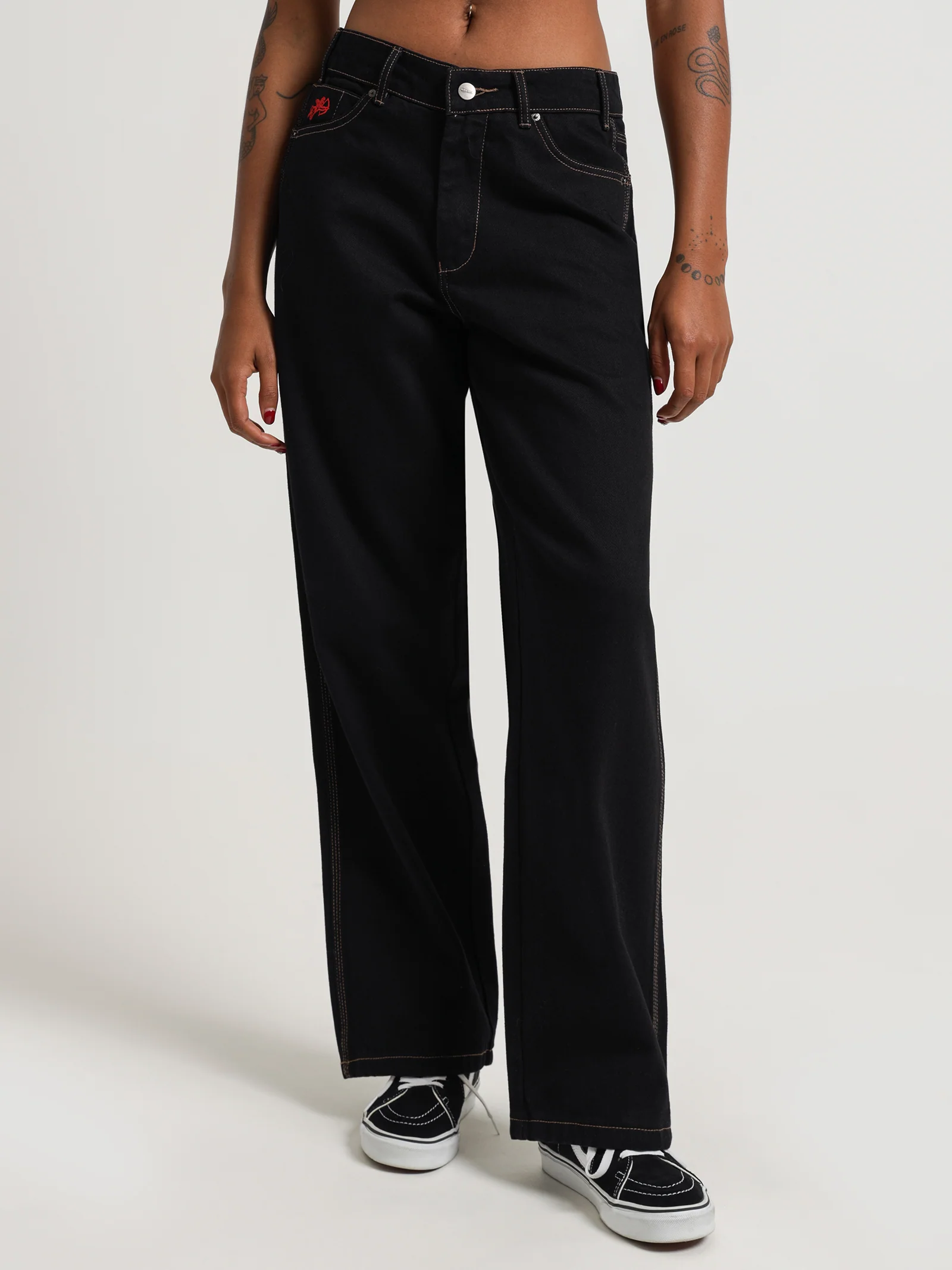Wake N Quake Slouch Baggy Jeans
