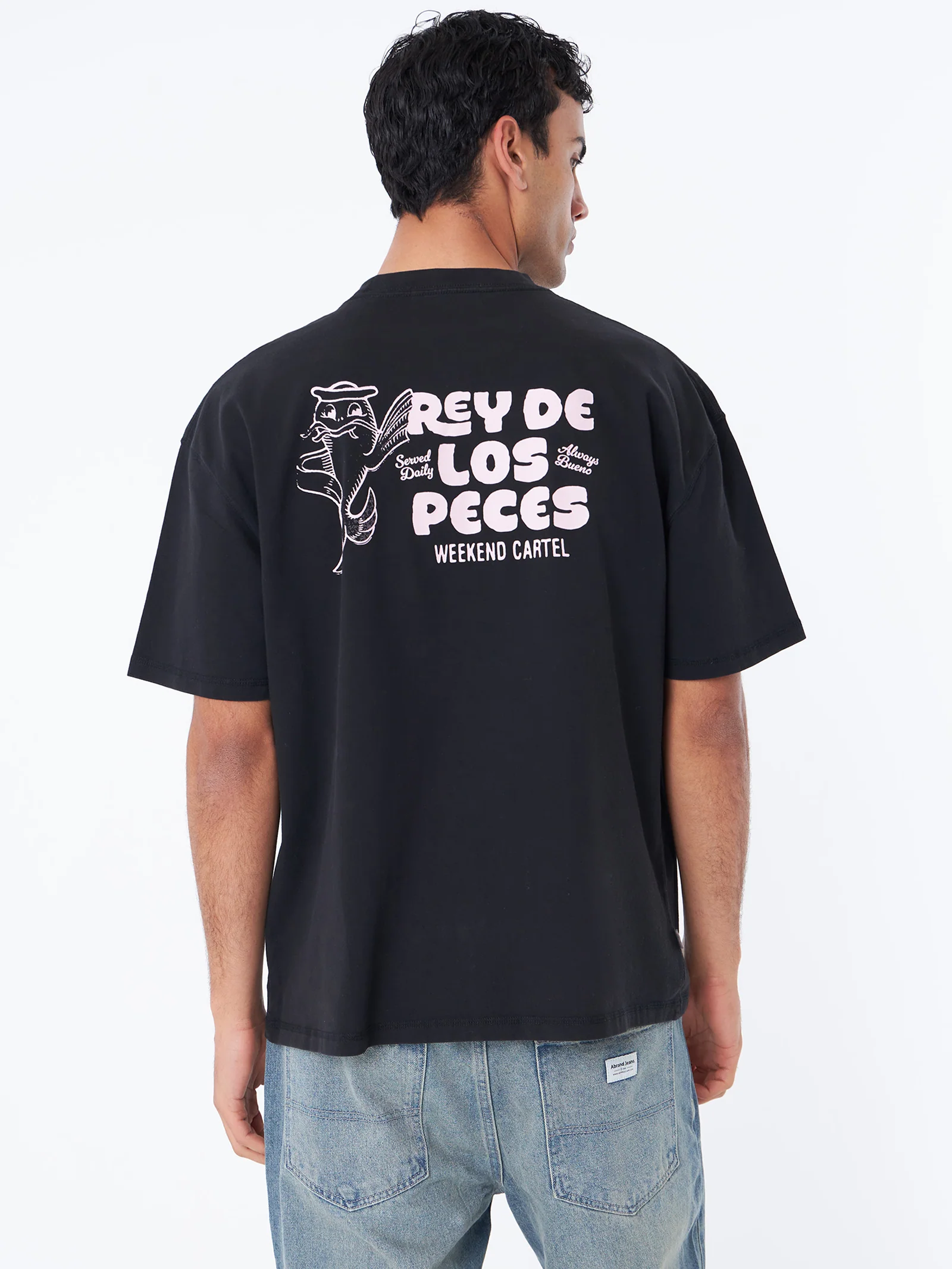 Los Pesces Tee